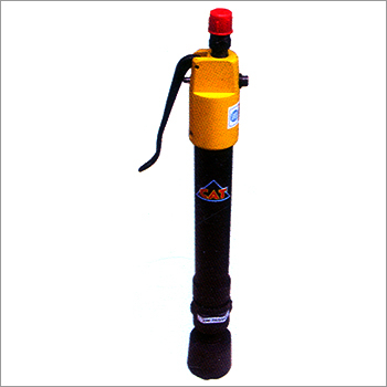 Pneumatic Bench Rammer