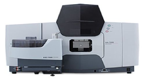 Shimadzu Atomic Absorption Spectrophotometer Flame Model No. Aa-7000f Japan