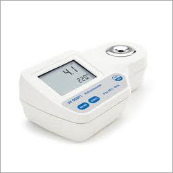Digital Refractometer