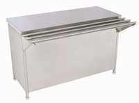 Tray Pick Up Counter