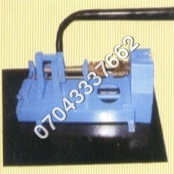 Cashew Nut Cutting Machine