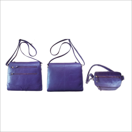 Purple Leather Shoulder Bag Gender: Women