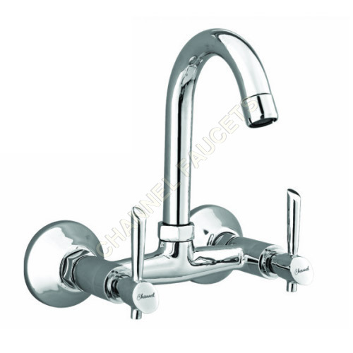 Sink Mixer With Swinging Spout