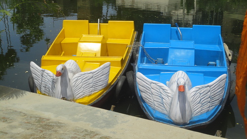 Frp Padle Boat Capacity: 2 Seat