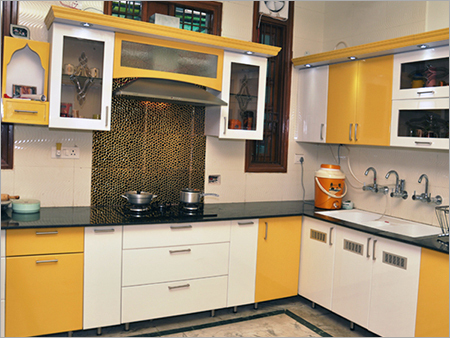 Italic Frame Modular Kitchen