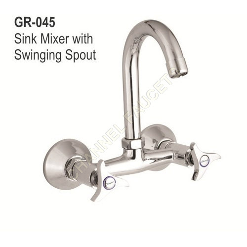 Sink-mixer-with-swinging-spout