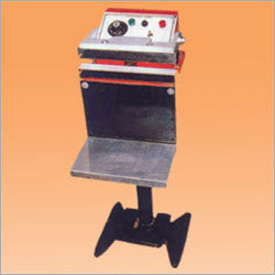 Pedal Sealing Machine