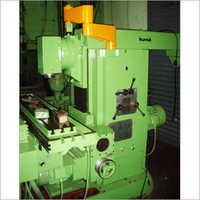Used Hmt Milling Machine - Color: Green