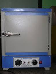 Hot Air Oven Laboratory Type