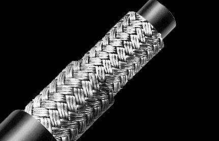 Double wire hose pipe