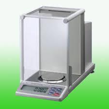 Electronic Analytical Balances