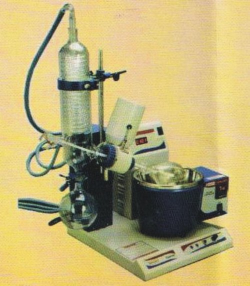 Rotary Vacuum Evaporator Vertical Condenser Model No. SSI/64