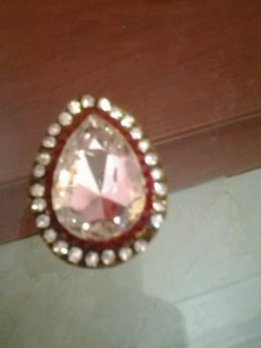 GLASS BEADS 