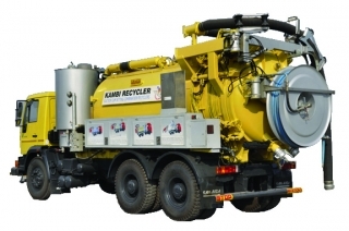 Sewer Suction cum Jetting Machine with a Recycler