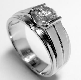 Platinum Solitaire Diamond Ring