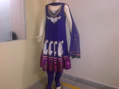 Ladies Party Wear Suits