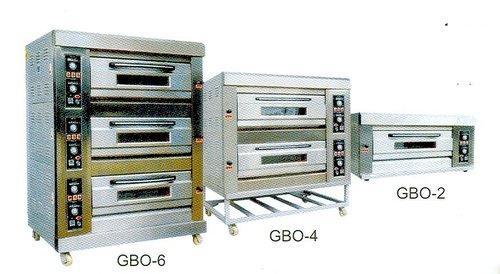 GAS OVEN