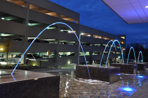 Jamping jet fountains 