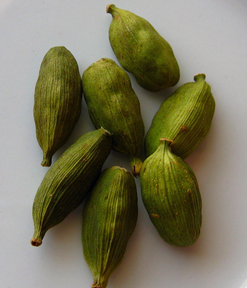 Green cardamom
