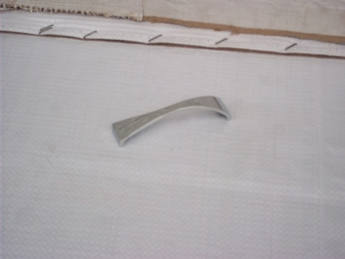 Cabinet handle 06
