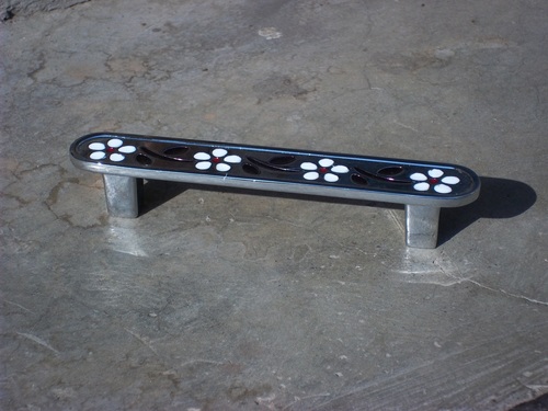Cabinet handle 08
