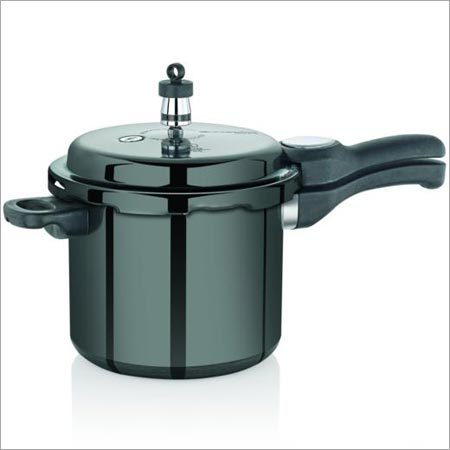 Trendy Black Cooker