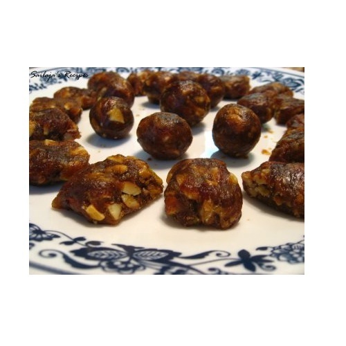 Khajur Ladoo