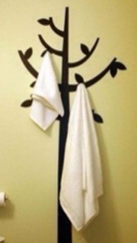 Towel hanger