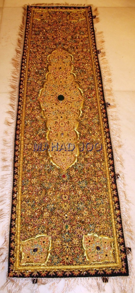 SILK ZARI PAINTING JEWEL RUNNER WITH STONE WORK