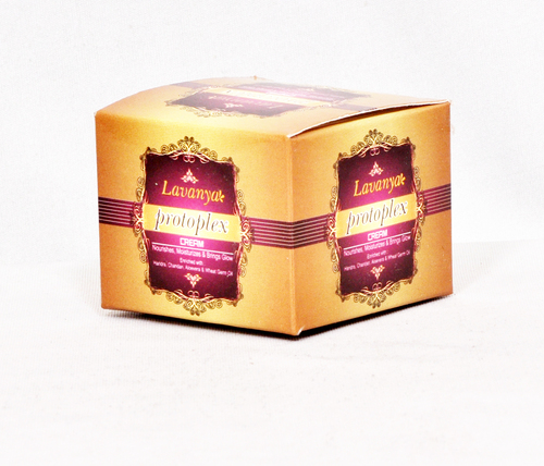 NOURISHES, MOISTURIZES & BRINGS GLOW