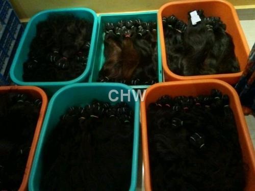 Hair extension in different sizes as stock