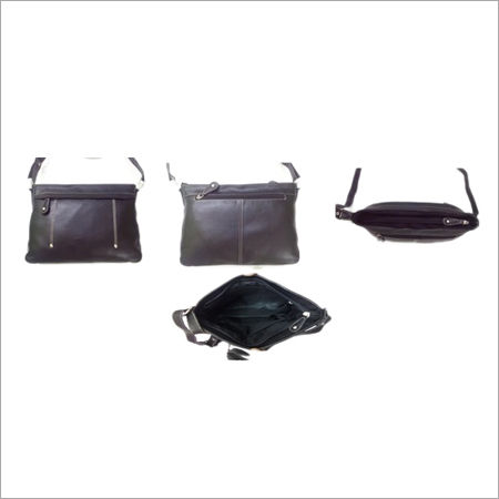 Black Ladies Shoulder Handbag