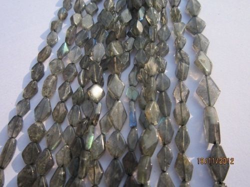 Diamond Shape Gemstone Beads