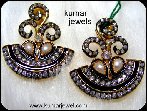 Small Black Earring.
