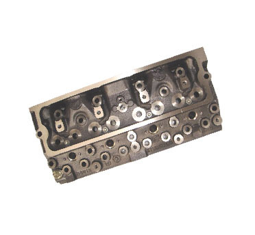 Cylinder Head - Aluminum Alloy, 8 Valves, Optimized Port Design | Durable Design, Precise Machining, Engine Efficiency