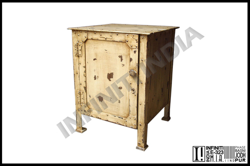 Vintage Industrial Bedside - Wrought Iron & Galvanized Steel, Square Shape, 3-5 kg Weight, Painted Finish