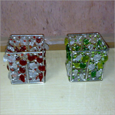 Beaded Candle Holders - Glass Beads, Variable Dimensions, Square Shape, Green & Red Colors | Customizable Patterns, Elegant Design, Smooth Finish