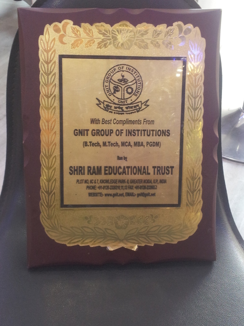 Wooden Trophy code 1