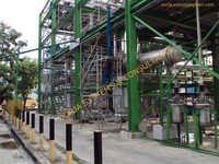 Used Oil Recycling Plant - 1000 Lph Capacity, Stainless Steel Construction | High Vacuum Distillation, Plc Controlled, 100 Kw Power Consumption, 10m X 10m X 10m Dimensions