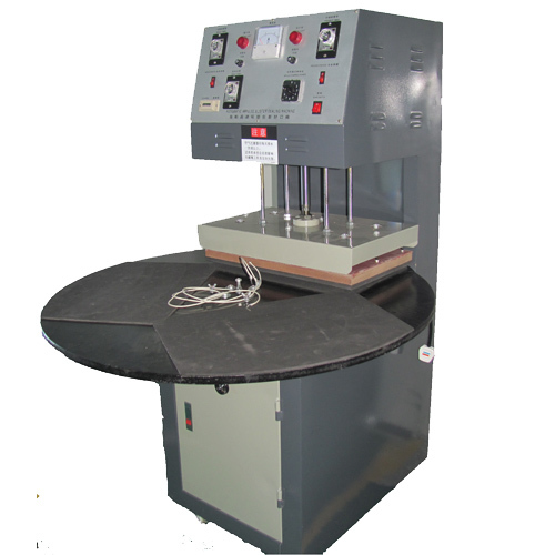 Blister packing machine for stationery