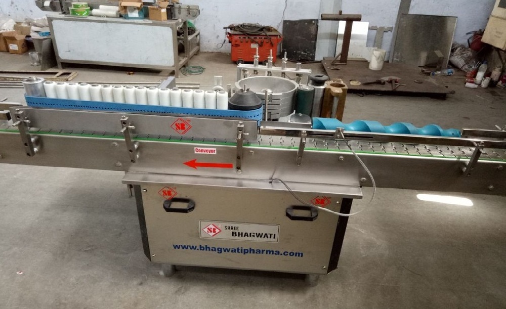 Wet Glue Labelling Machine - Stainless Steel 3000 mm (L) X 1061 mm (W) X 840 mm (H) | Automatic Operation Digital Counter Electrical Sensing Device