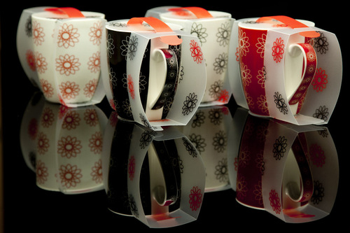 Flower lines mug covered in a fabulous matching sleeve