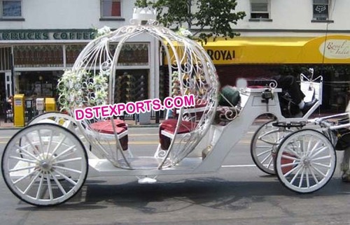 English Bride Cinderella Carriage