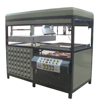 Disposable Food Box Vacuum Forming Machine