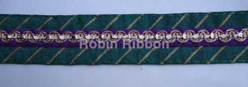 Banarasi border lace