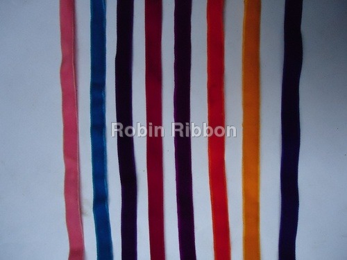 Velvet ribbon lace