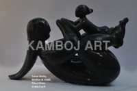 नक्काशी धातु की मूर्ति