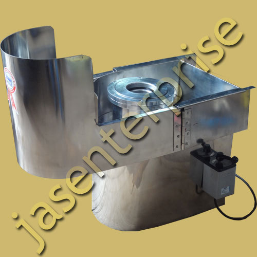 Cassava, plantain and banana slicing machine Cassava, plantain and banana slicing machine