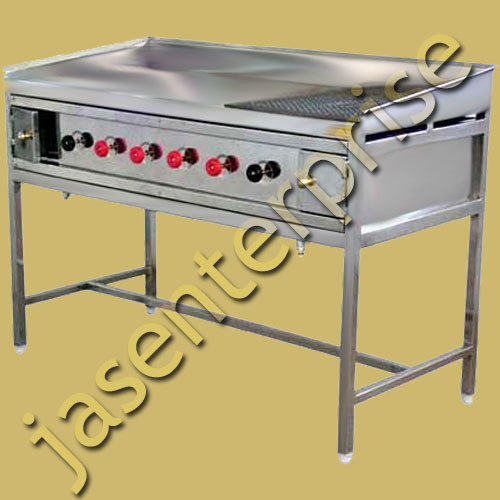 Dosa Hot Plate With Puffing Grill Capacity: 500.0