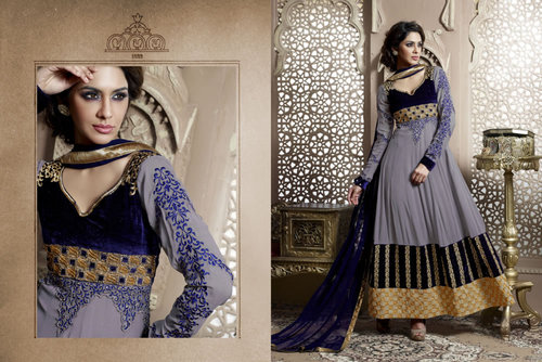 Anarkali Pattern Salwar Kameez